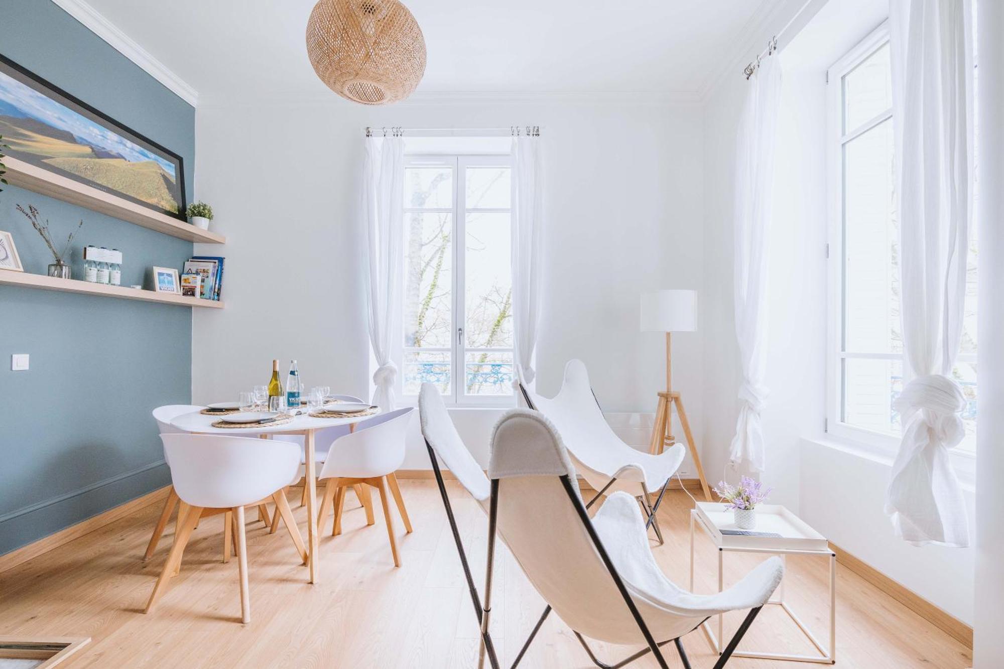 Appartement F2 Un Dimanche A Marie Celine Vichy